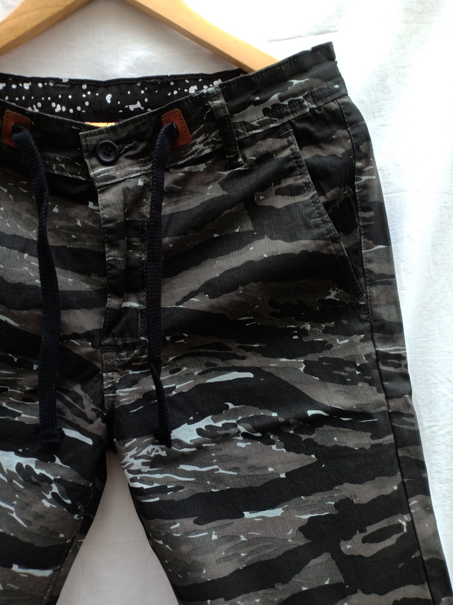 Camo Solider Brushes Short