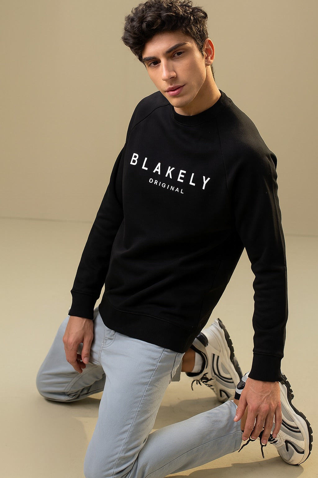 Casual Blakely Sweatshirt Export Quality-Black