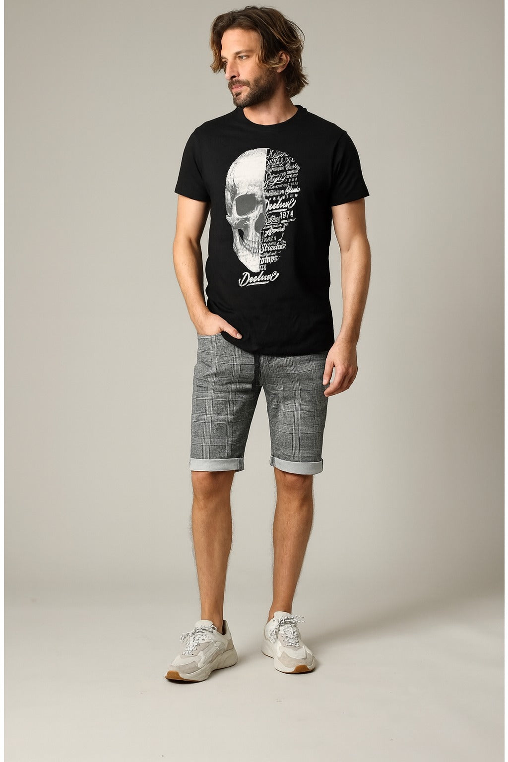 Check Camouflaged Short
