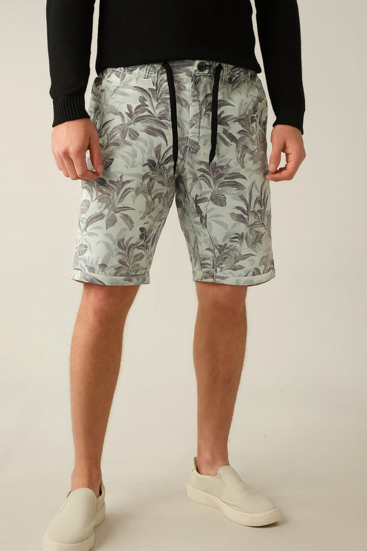 Floral Camouflaged Light Grey Shade Short